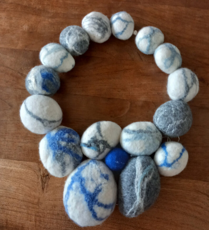 ketting-blauw-charlotte